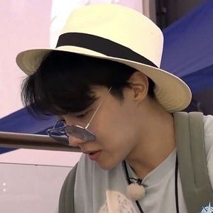 Meet your Posher, Hi